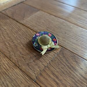 Vintage Gold Tone Brooch Pin Derby Hat with Floral Pattern and Bow Detail